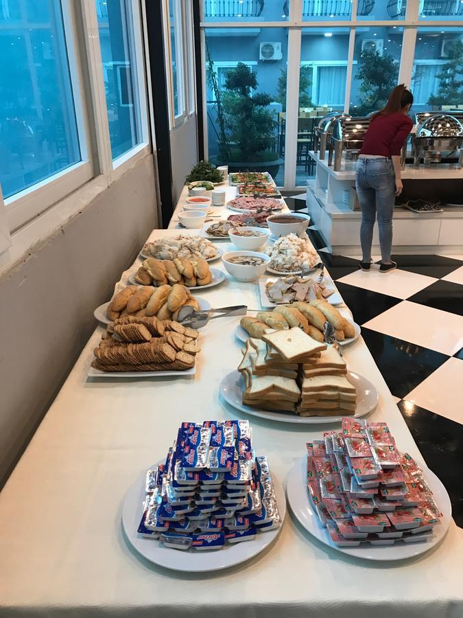 Aha Golden Dragon Hotel 닌빈 외부 사진